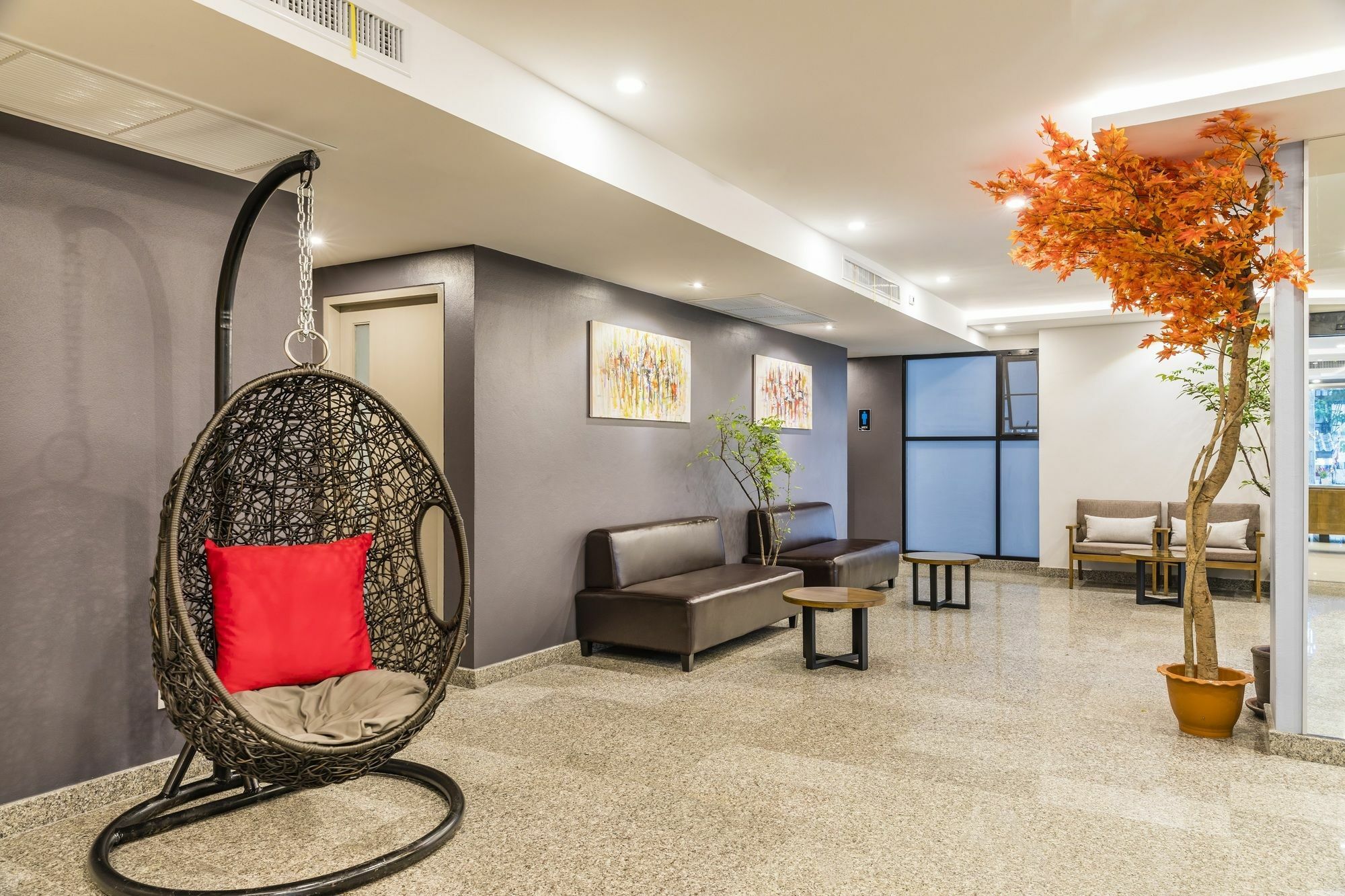 Livotel Hotel Hua Mak Бангкок Экстерьер фото