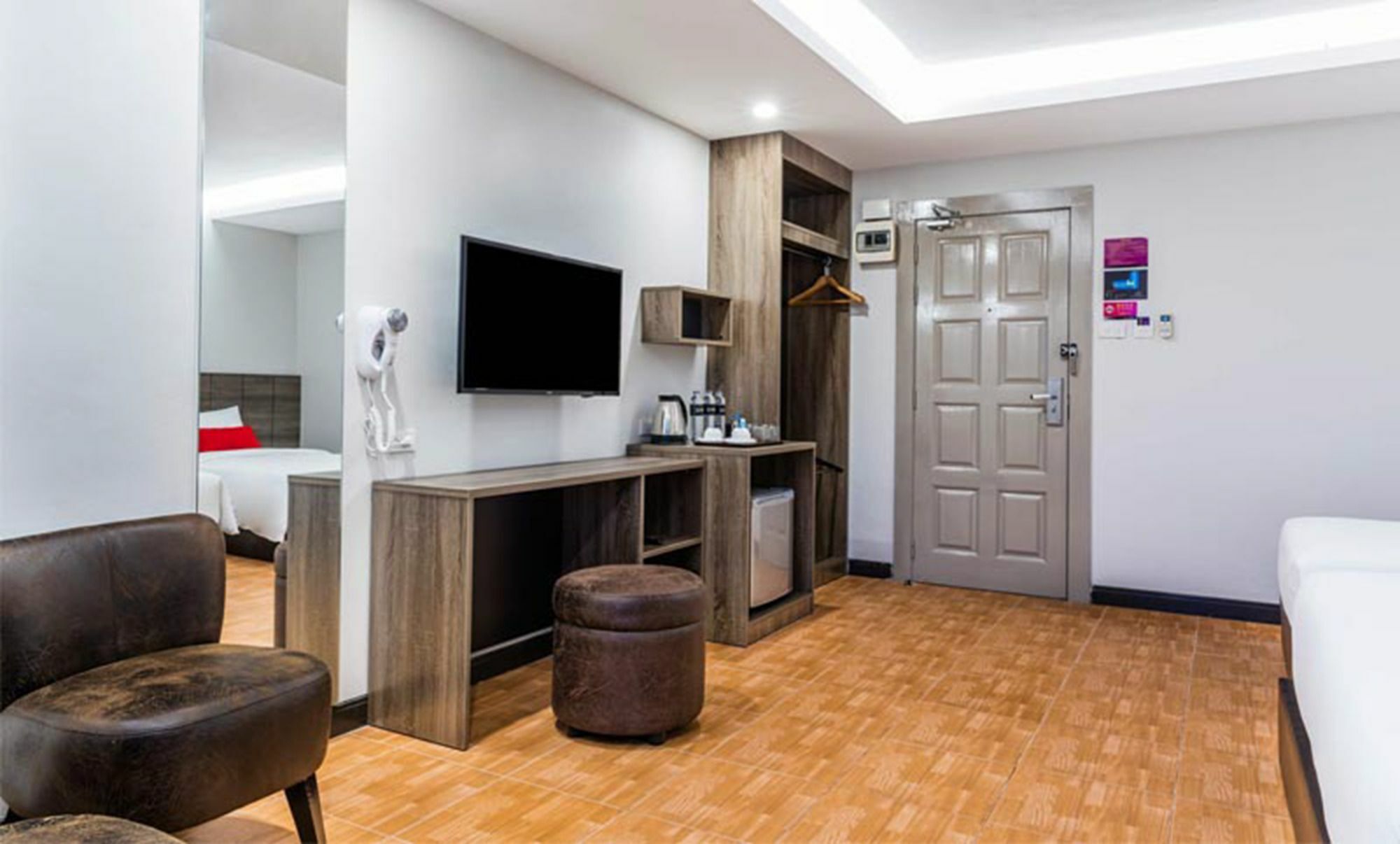 Livotel Hotel Hua Mak Бангкок Экстерьер фото